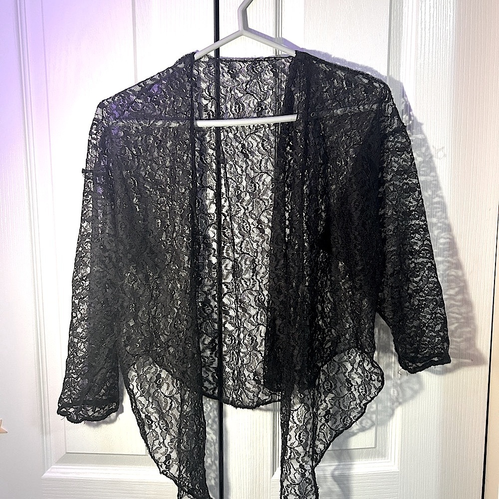 Black Lace Floral Cardigan 3/4 Sleeves Whimsigoth shrug tie up wrap bolero - Picture 2 of 2